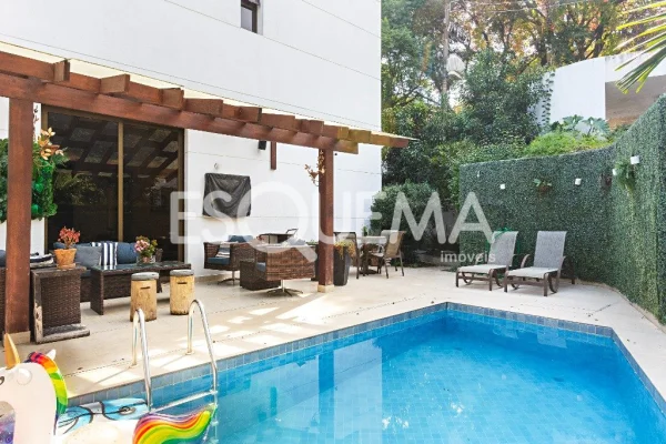 Casa com vista em condomínio no Cidade Jardim