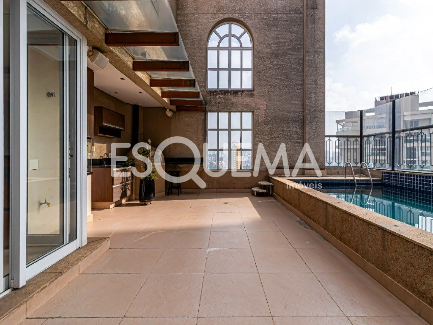 Cobertura triplex com piscina e área gourmet privativa - Imagem 2