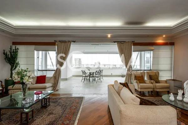 Apartamento com ótima iluminação e vista livre no Jardins