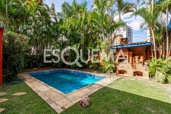 Casa com lazer completo no Real Parque