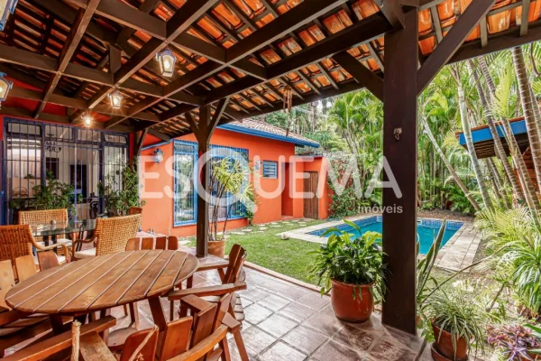 Casa com lazer completo no Real Parque
