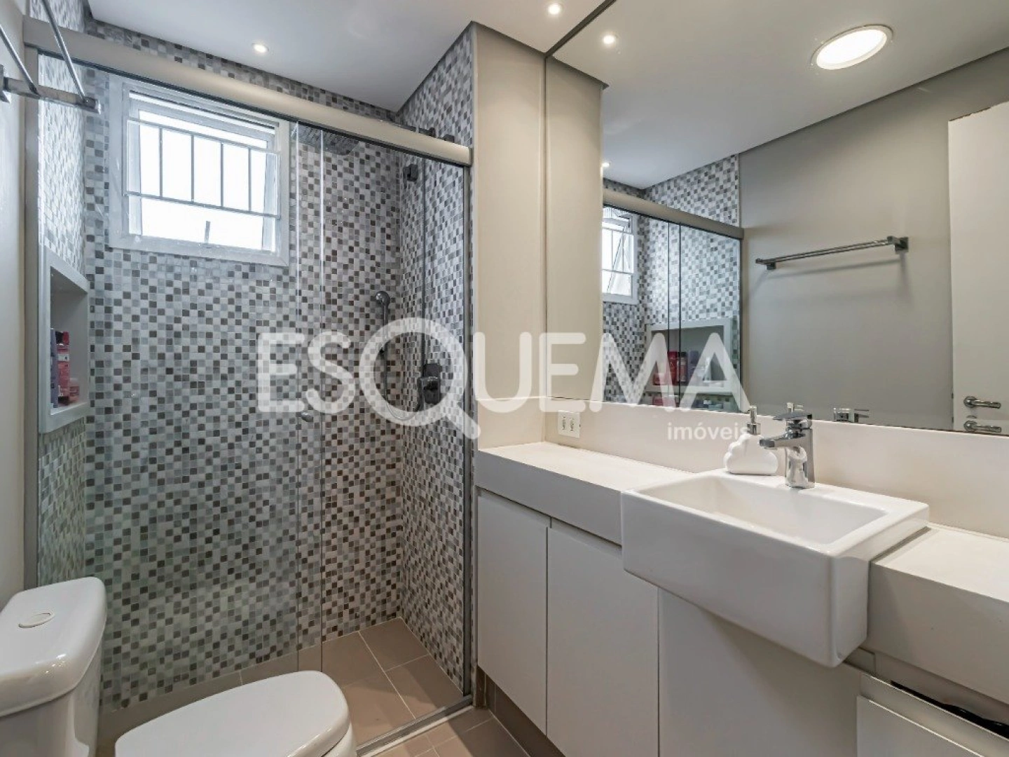 Apartamento com ótima iluminação natural na Vila Olimpia - Imagem 12