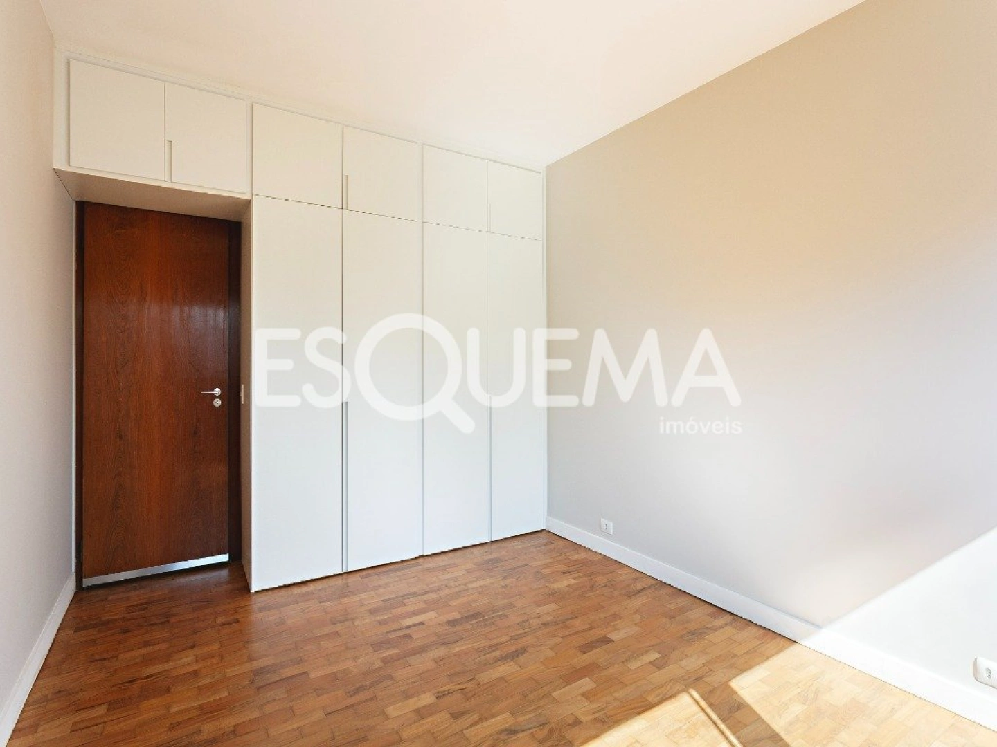 Apartamento espaçoso e ensolarado em localização privilegiada - Imagem 10