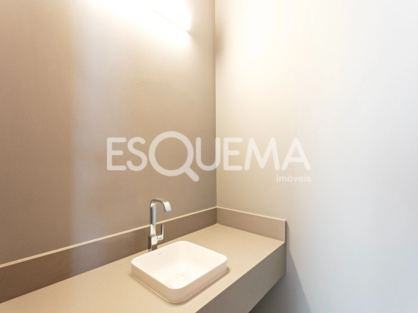 Apartamento espaçoso e ensolarado em localização privilegiada - Imagem 8
