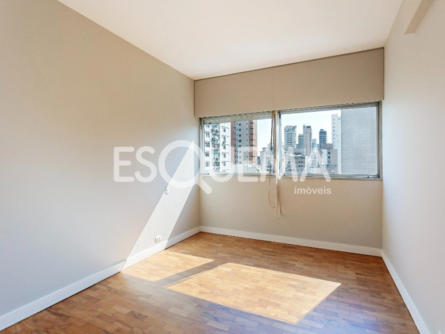Apartamento espaçoso e ensolarado em localização privilegiada - Imagem 9