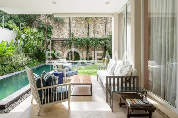 Casa com 800 m² de construção no Jardim Europa