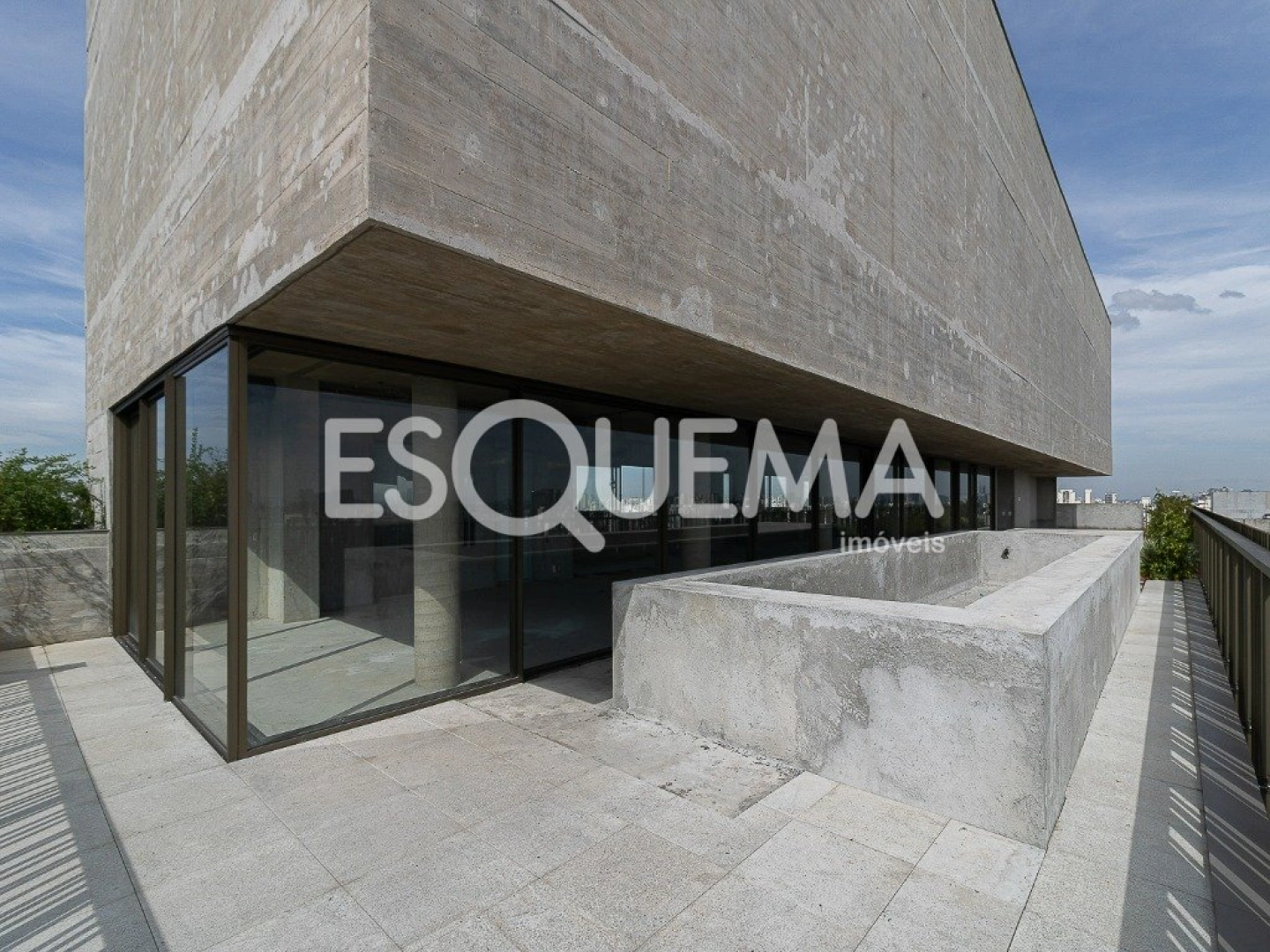 Cobertura duplex com projeto de Arthur Casas - Imagem 14