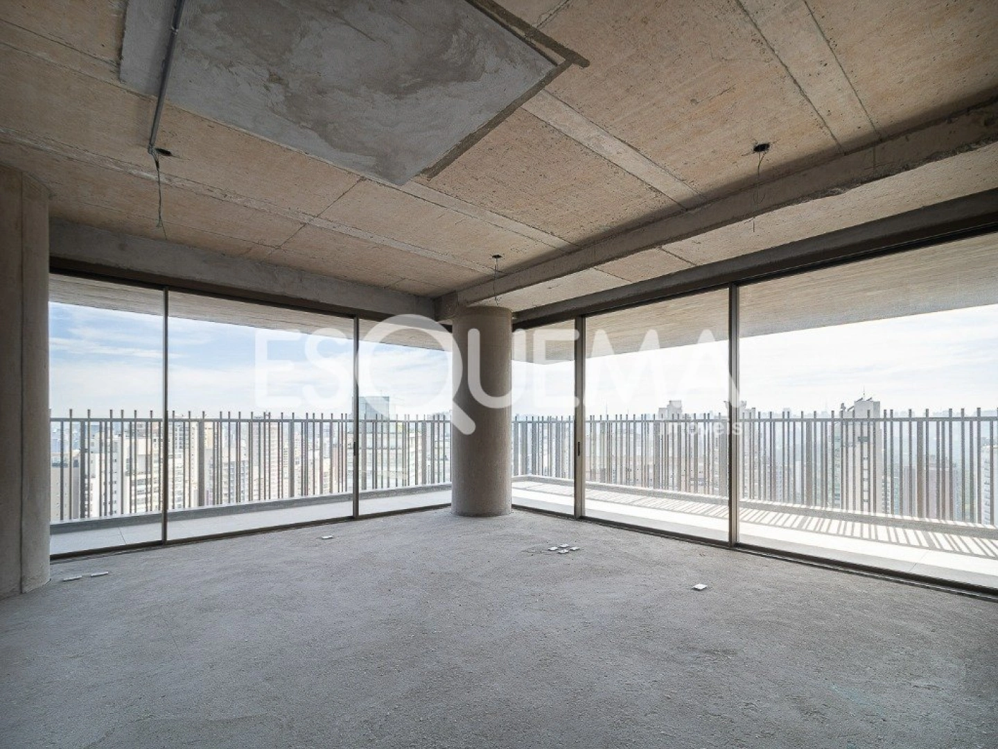 Cobertura duplex com projeto de Arthur Casas - Imagem 2
