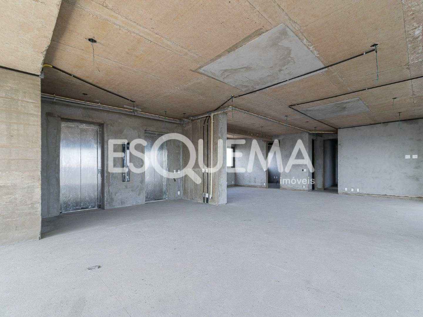 Cobertura duplex com projeto de Arthur Casas - Imagem 5