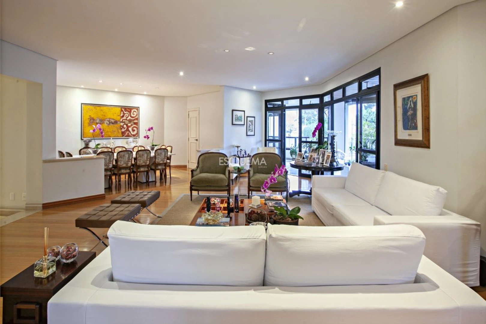 Apartamento em rua tranquila e valorizada - Imagem 1