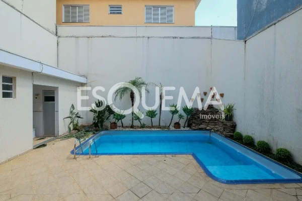 Casa reformada no Planalto Paulista