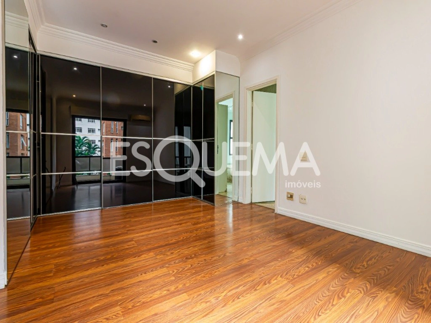 Apartamento em localização privilegiada perto do Shopping JK Iguatemi - Imagem 12