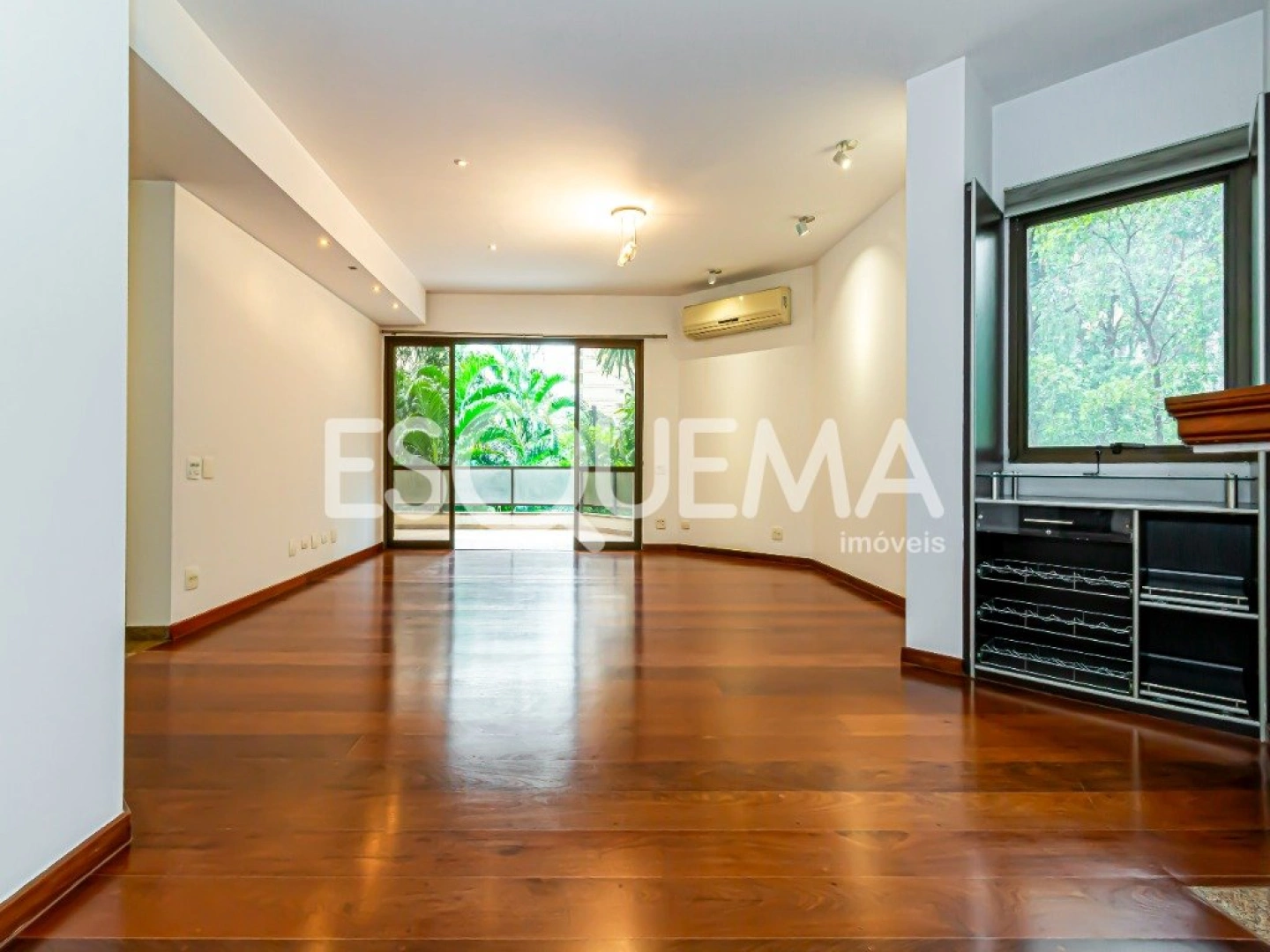 Apartamento em localização privilegiada perto do Shopping JK Iguatemi - Imagem 1