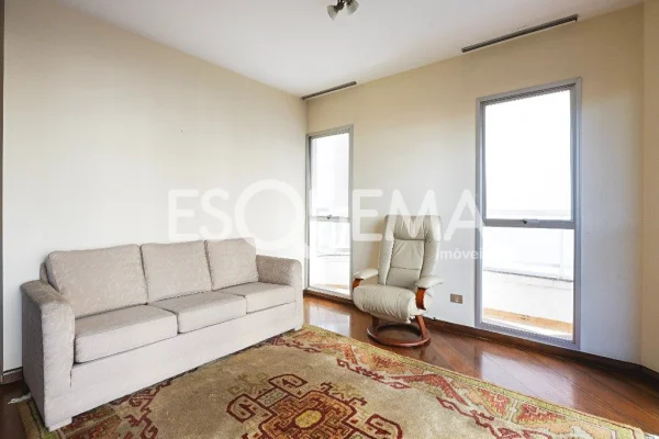 Apartamento em rua sem saída, próximo ao Clube Paulistano