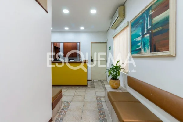 Casa comercial para clínica no Jardim Paulista