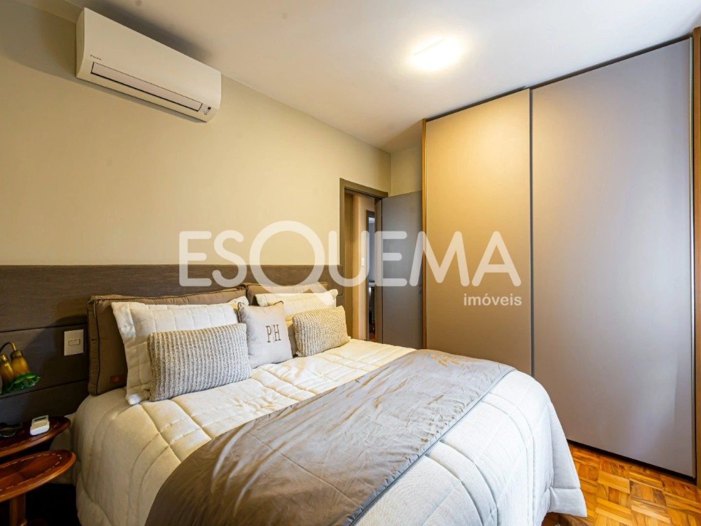 Apartamento reformado no Jardim América - Imagem 12