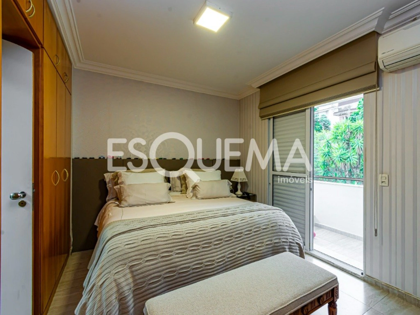 Casa à venda no Morumbi, com jardim e piscina - Imagem 11