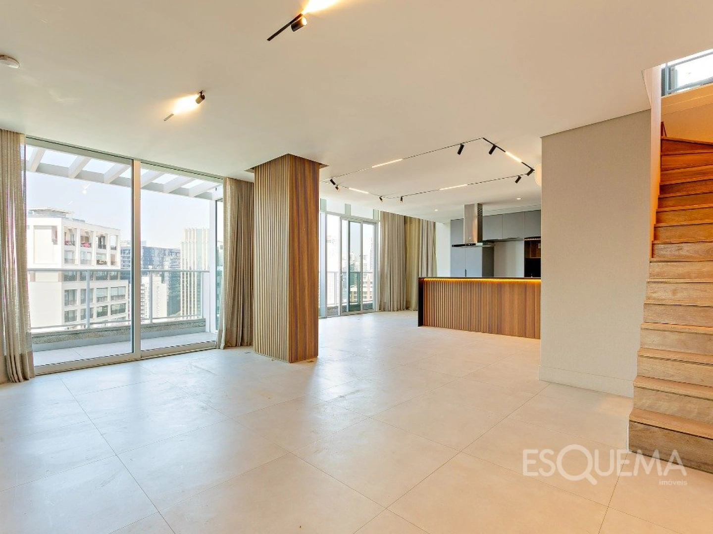 Apartamento duplex totalmente reformado com vista livre perto da Avenida Faria Lima - Imagem 4