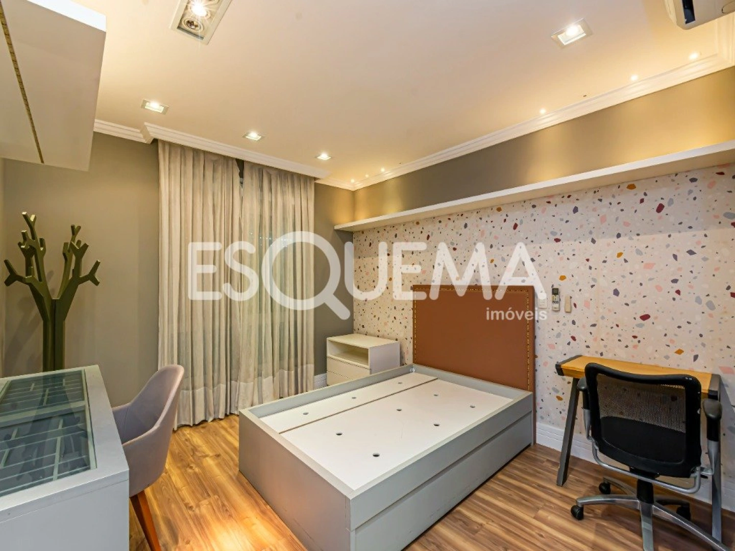 Casa em condomínio estilo francês no Alto da Boa Vista - Imagem 13