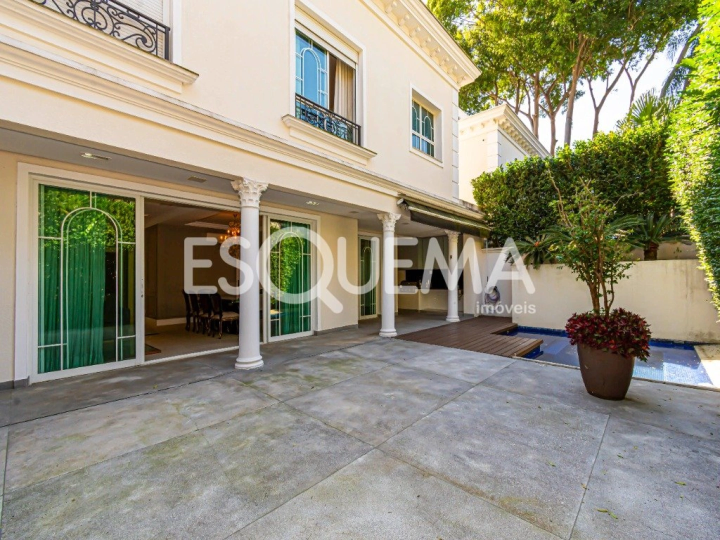 Casa em condomínio estilo francês no Alto da Boa Vista - Imagem 2