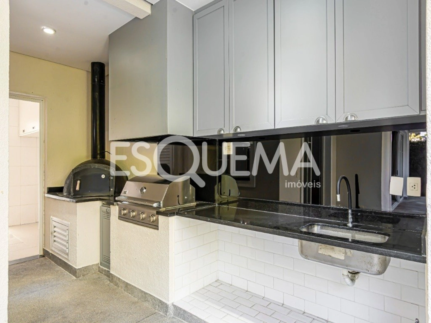 Casa em condomínio estilo francês no Alto da Boa Vista - Imagem 3
