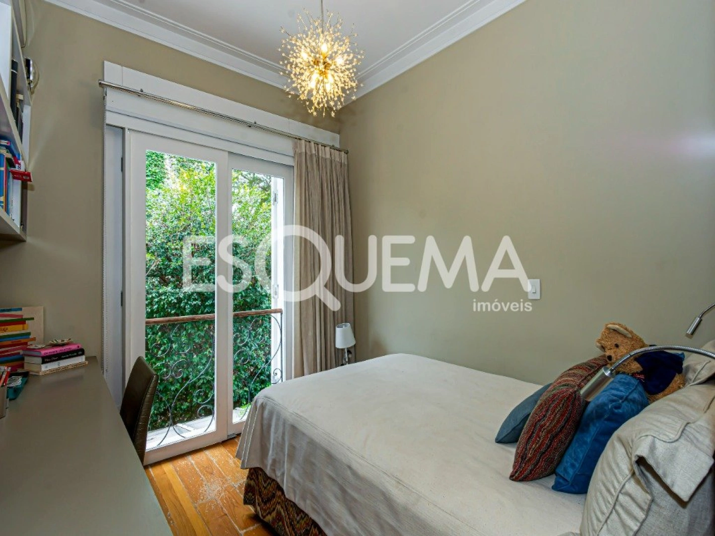 Casa em rua tranquila no Jardim Paulista - Imagem 15