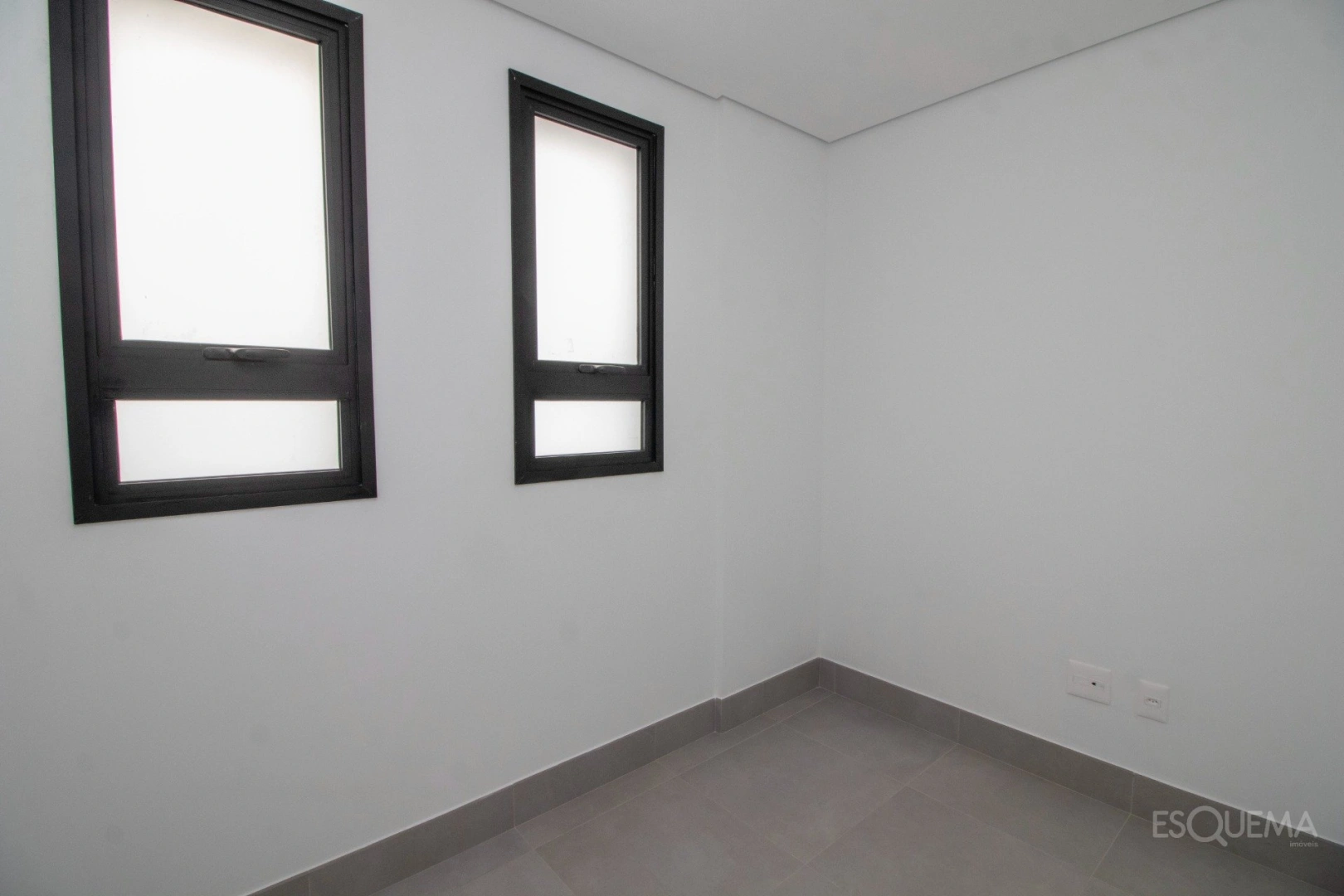 Apartamento em andar alto com 375 m² e planta para personalizar em Moema Pássaros - Imagem 13