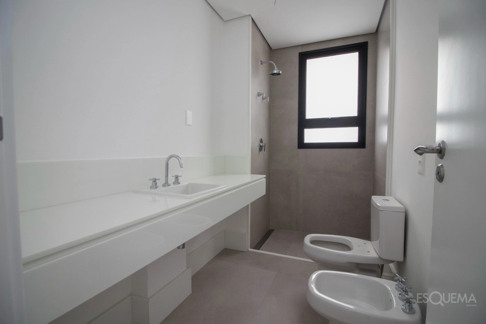 Apartamento em andar alto com 375 m² e planta para personalizar em Moema Pássaros - Imagem 14