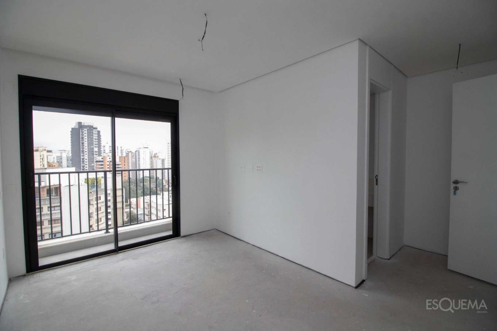Apartamento em andar alto com 375 m² e planta para personalizar em Moema Pássaros - Imagem 8
