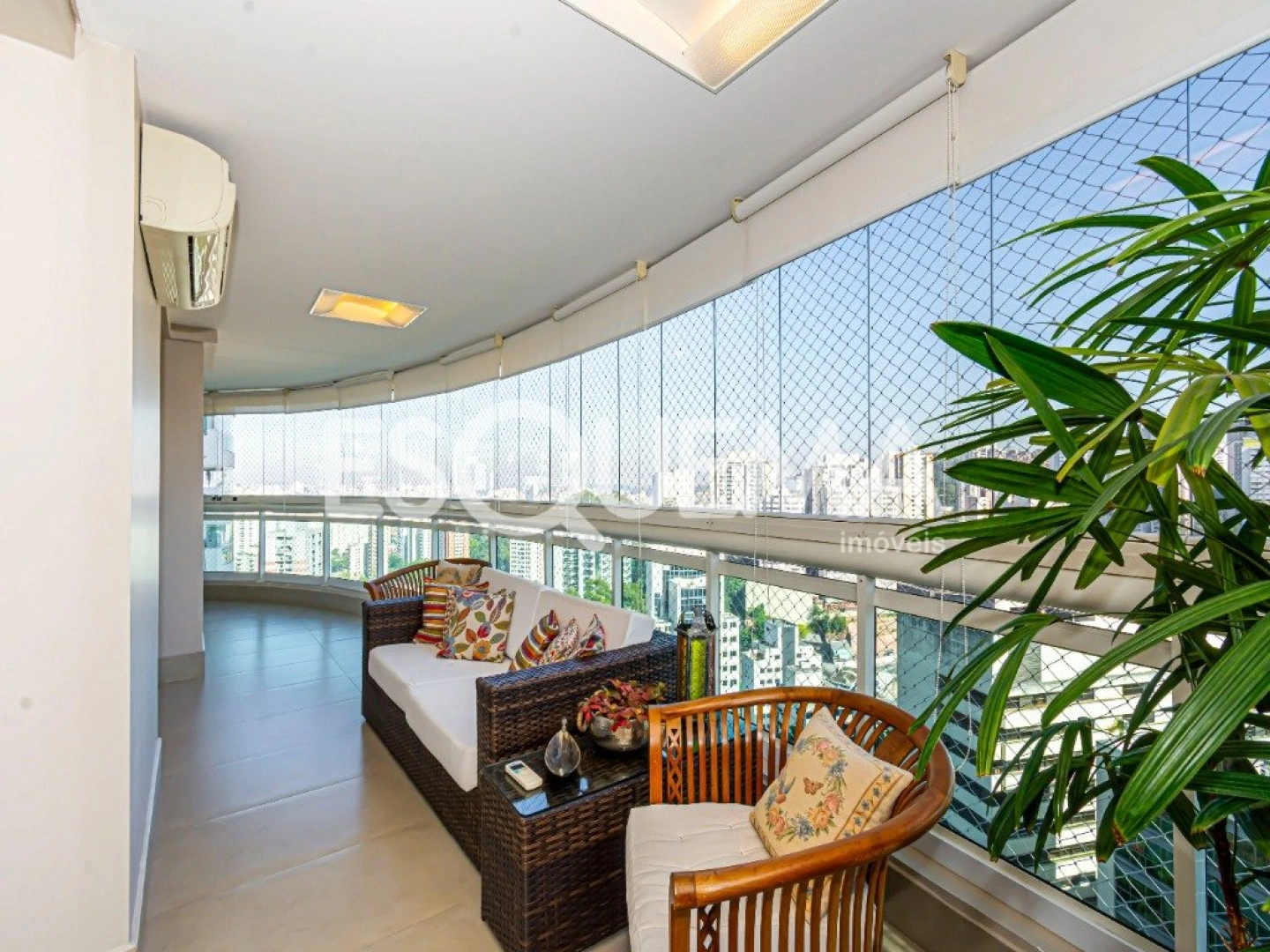 Apartamento amplo com lazer completo - Imagem 5