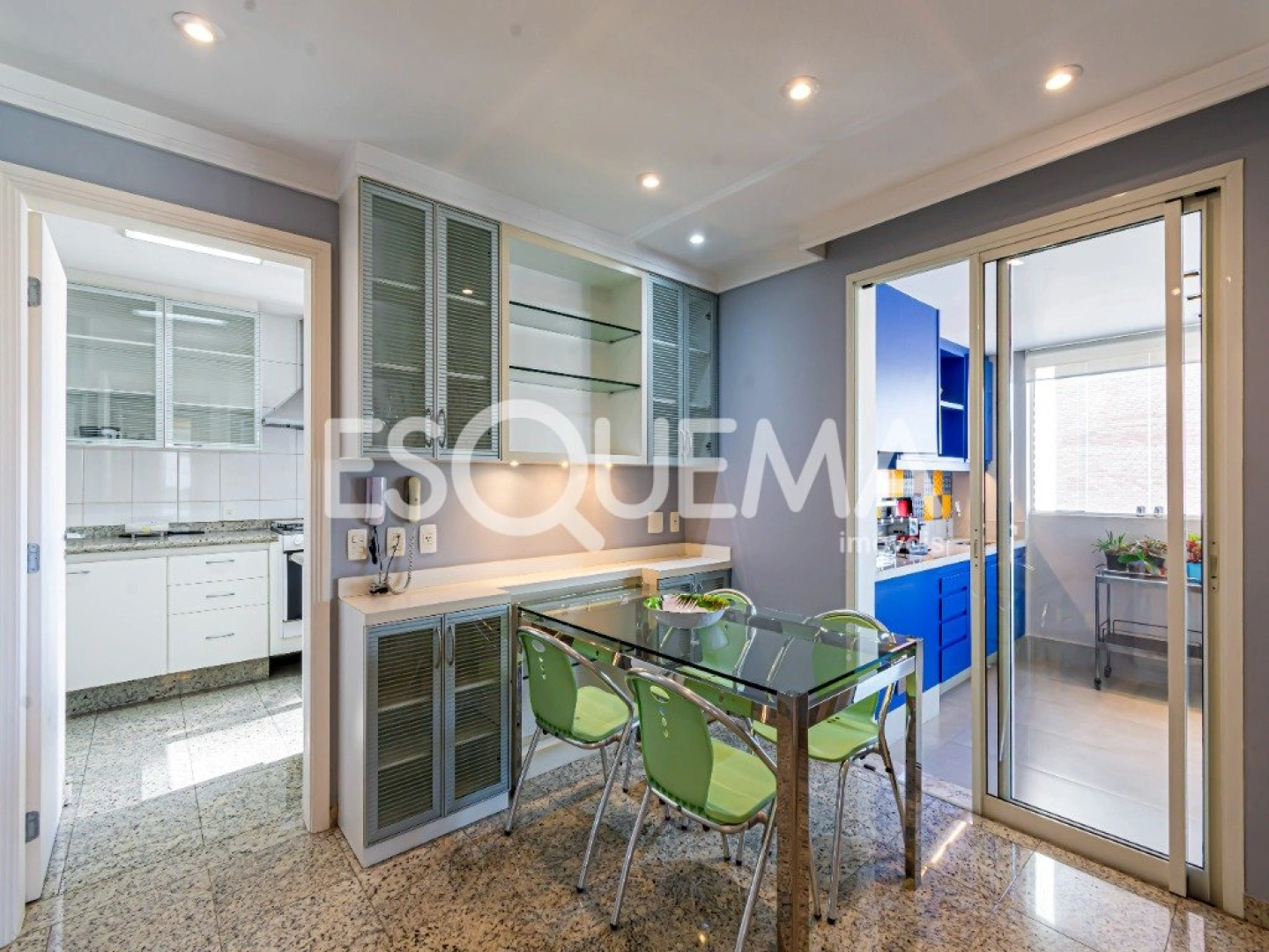 Apartamento amplo com lazer completo - Imagem 9