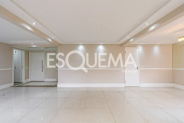 Apartamento com vista e comodidade em Moema