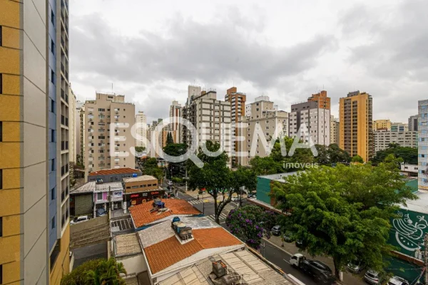 Apartamento com vista e comodidade em Moema