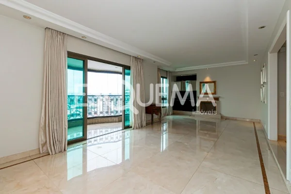 Apartamento de 280 m² à venda no Campo Belo