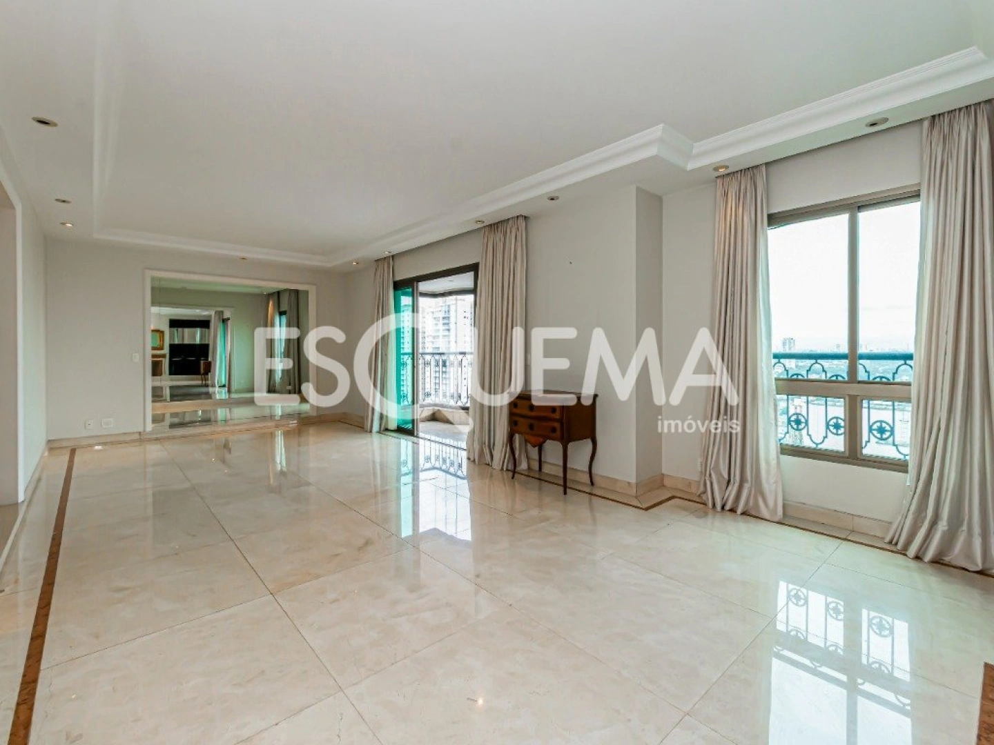 Apartamento de 280 m² à venda no Campo Belo - Imagem 5