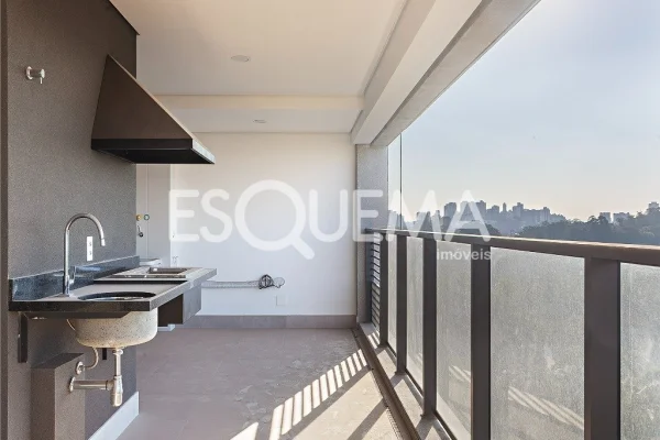 Apartamento com vista em condomínio clube