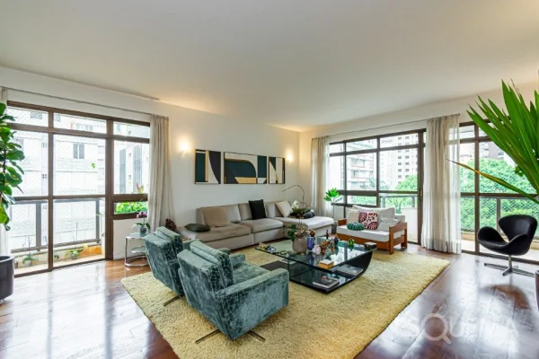Apartamento semi mobiliado com vista privilegiada no Jardim América