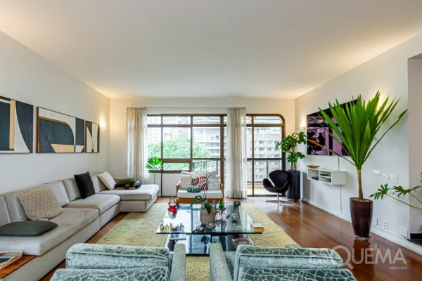 Apartamento semi mobiliado com vista privilegiada no Jardim América