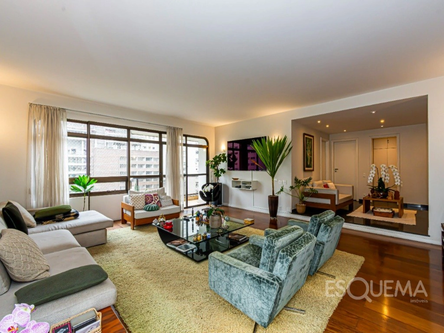 Apartamento semi mobiliado com vista privilegiada no Jardim América - Imagem 3