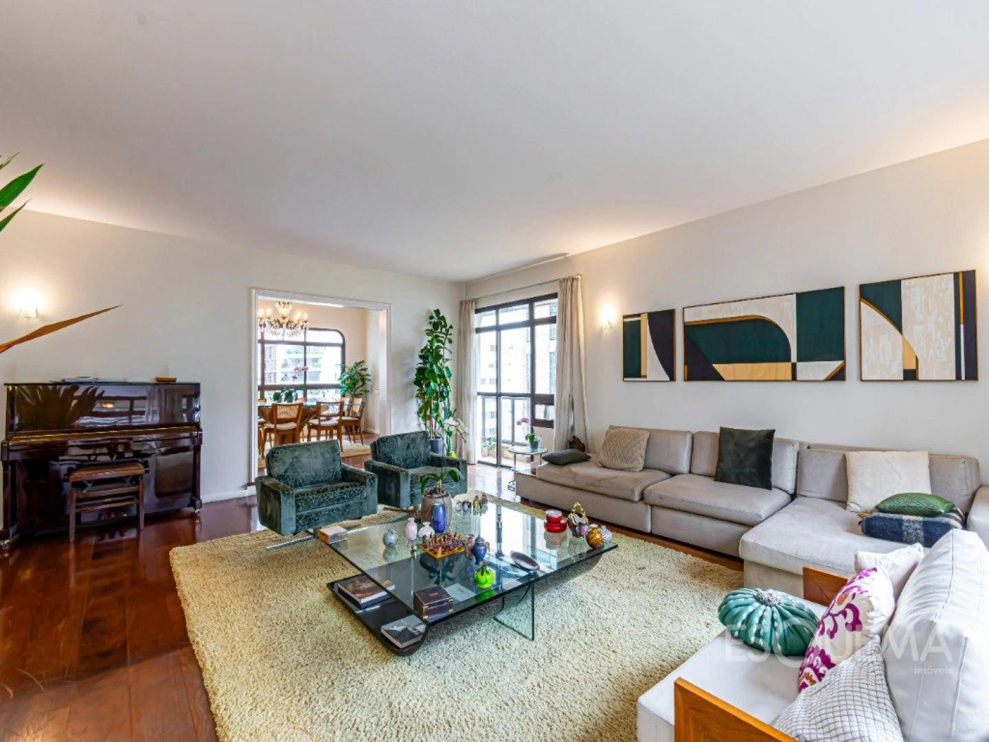 Apartamento semi mobiliado com vista privilegiada no Jardim América - Imagem 7