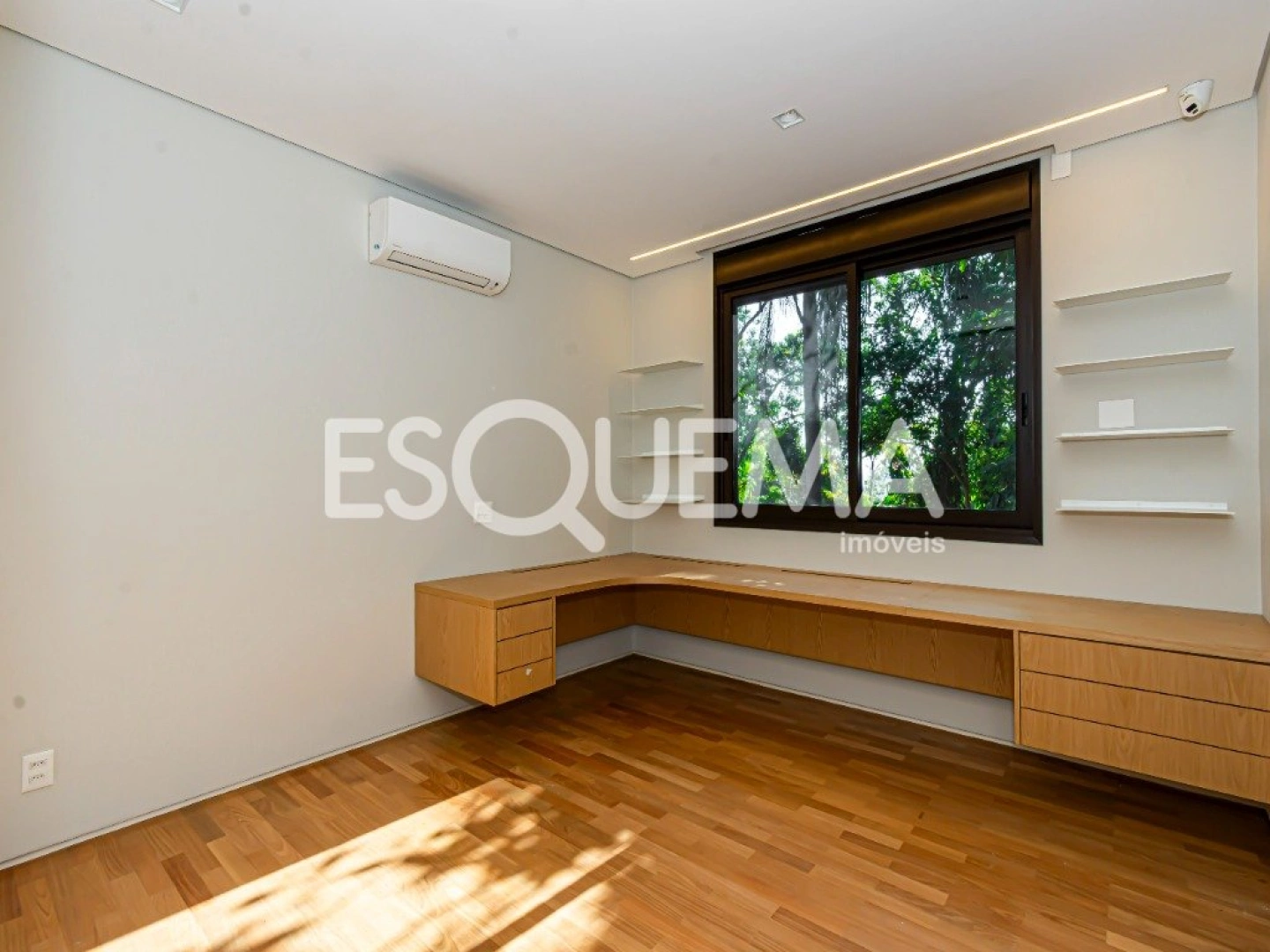Casa nova e decorada em condomínio na Cidade Jardim - Imagem 11