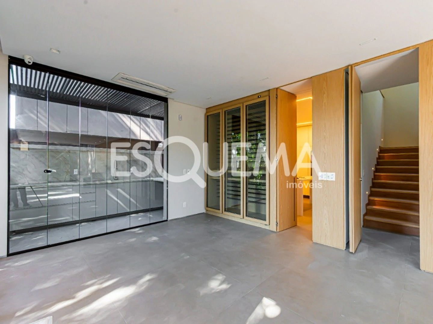 Casa nova e decorada em condomínio na Cidade Jardim - Imagem 2