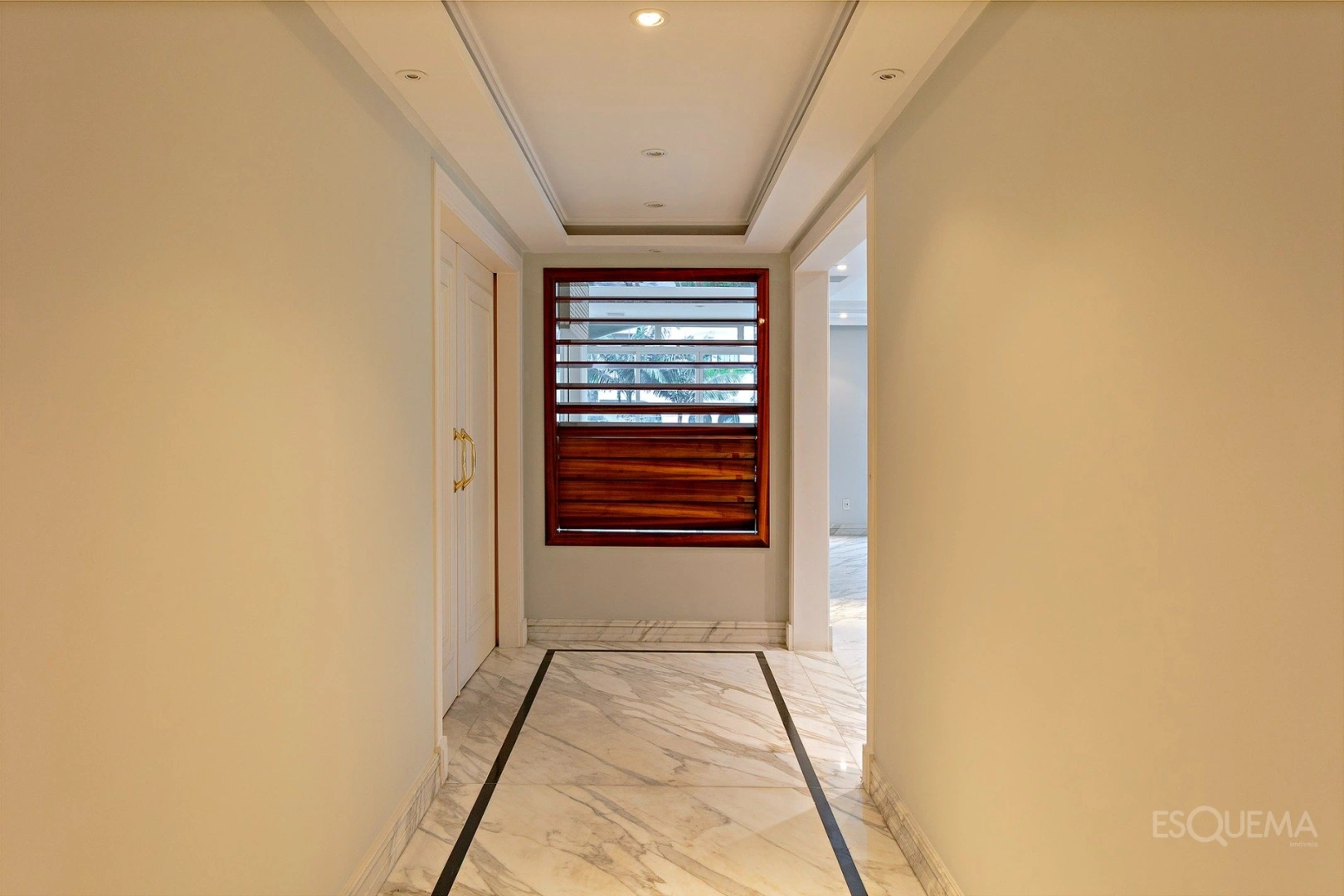 Apartamento clássico e atemporal com planta versátil - Imagem 3