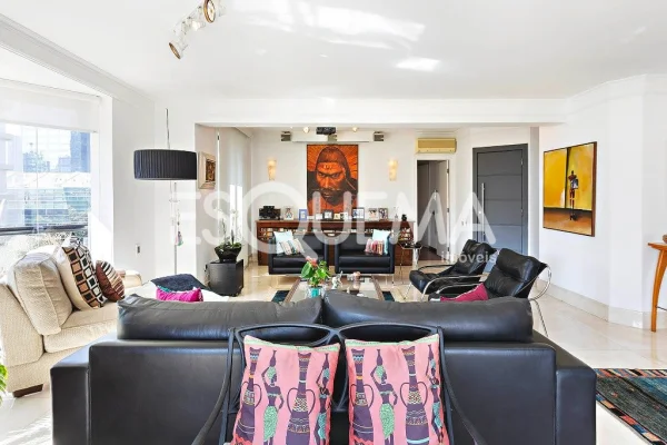 Apartamento com vista panorâmica a poucos passos do Parque do Povo