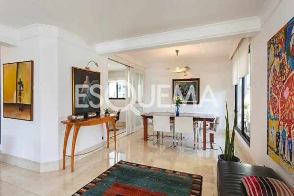 Apartamento com vista panorâmica a poucos passos do Parque do Povo