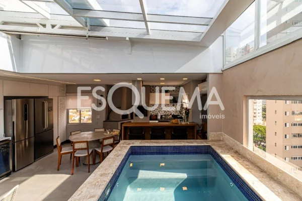 Cobertura com piscina aquecida no Brooklin