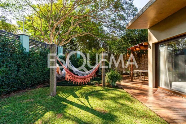 Casa térrea, em terreno plano de 800 m² no Alto da Lapa