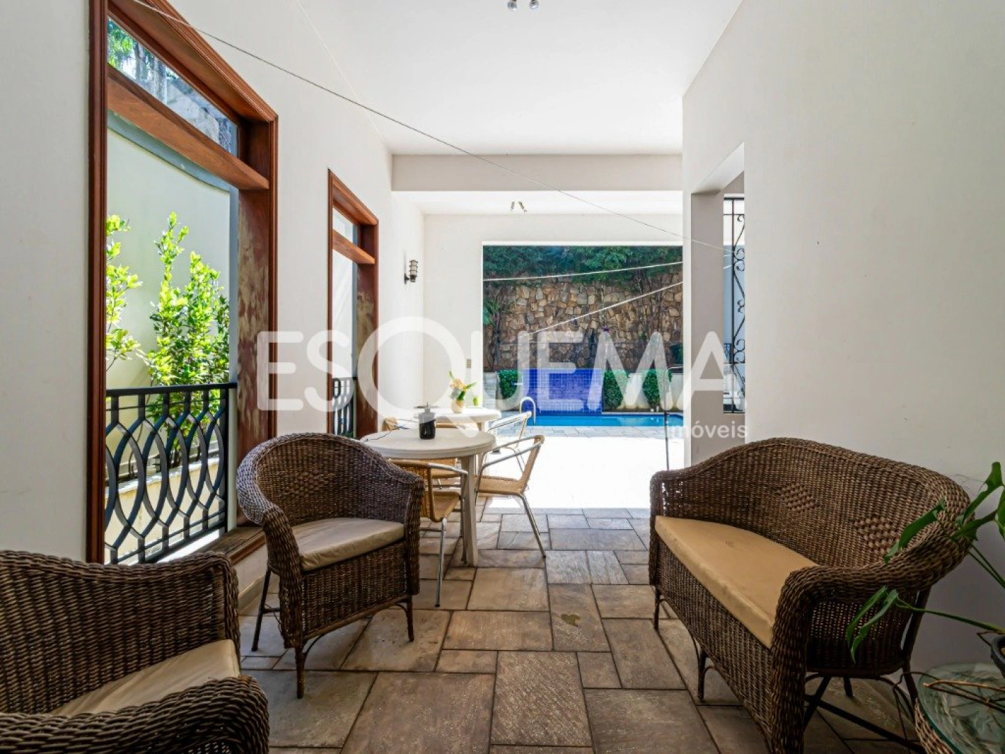 Casa com elevador em rua fechada no Morumbi - Imagem 7