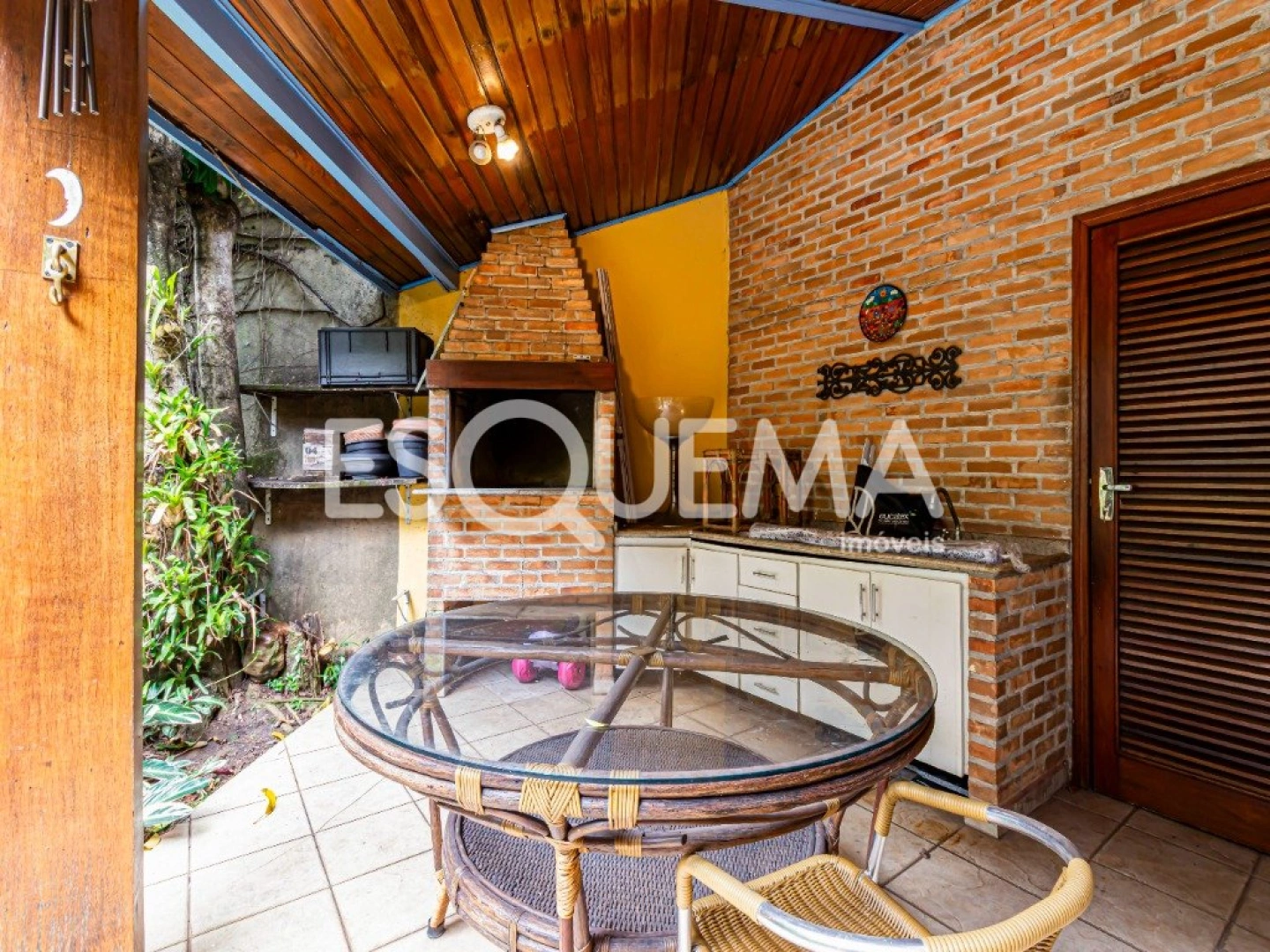Casa clássica em rua fechada no Alto de Pinheiros - Imagem 10