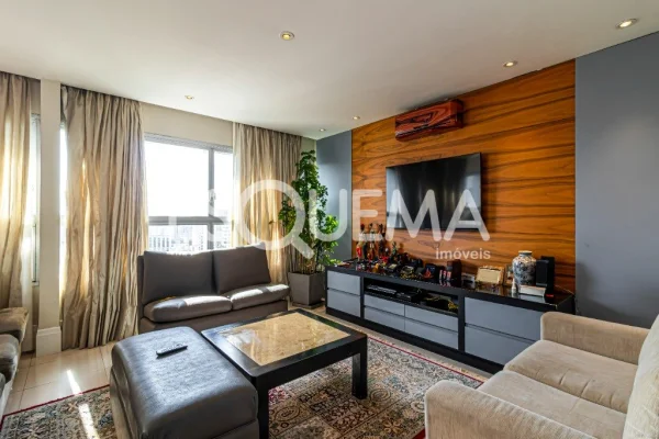 Apartamento amplo e sofisticado ao lado do Parque do Povo